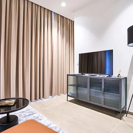 Cosy One-bedroom In Mercury Tower By Zaha Hadid Saint Julian's