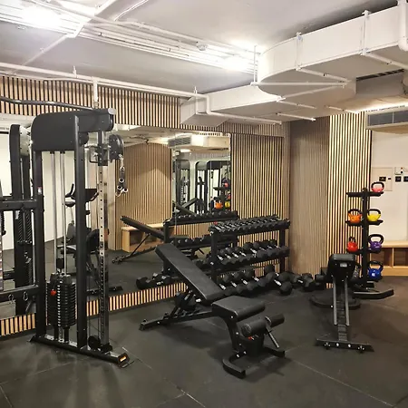 Daire Cosy One-bedroom In Mercury Tower By Zaha Hadid *