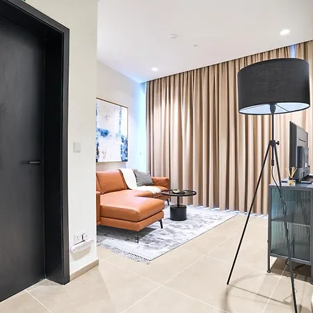 Cosy One-bedroom In Mercury Tower By Zaha Hadid Apartament St. Julian's